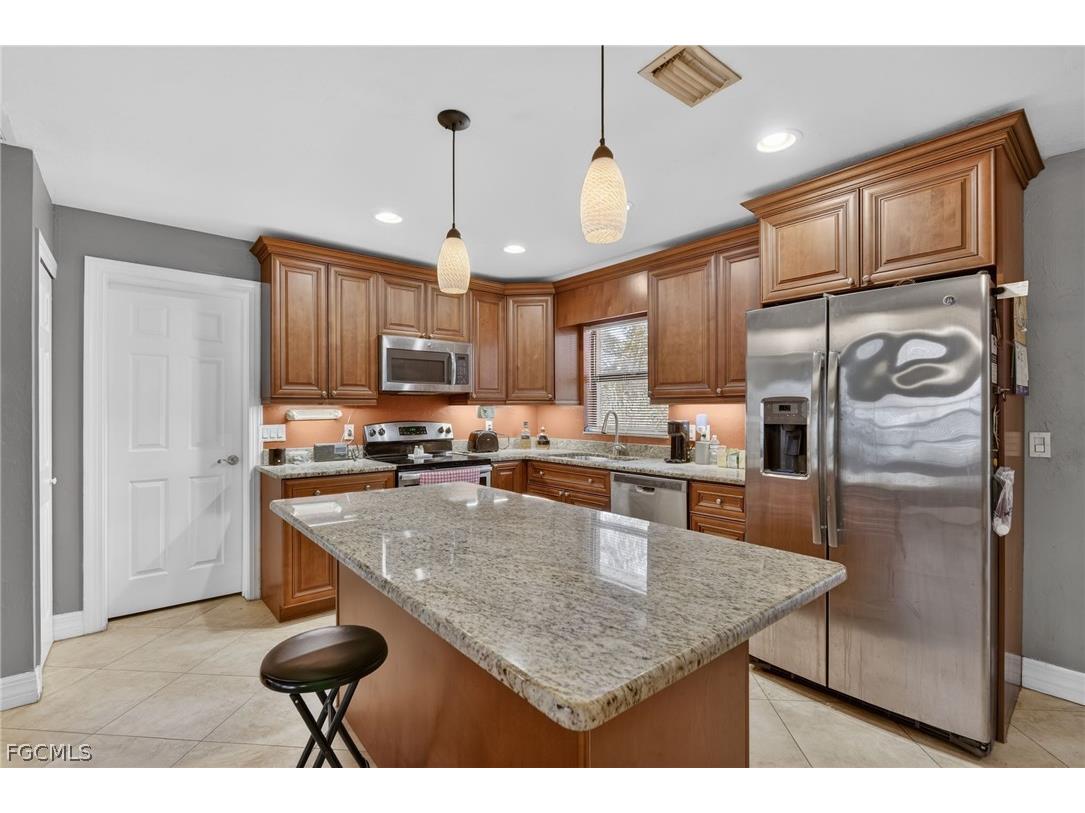 1938 Flamingo Drive North Fort Myers FL 33917 2026012329 image11