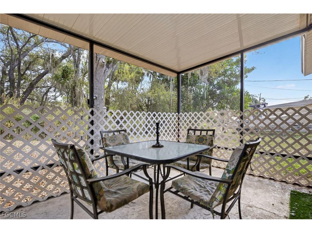 1938 Flamingo Drive North Fort Myers FL 33917 2026012329 image23