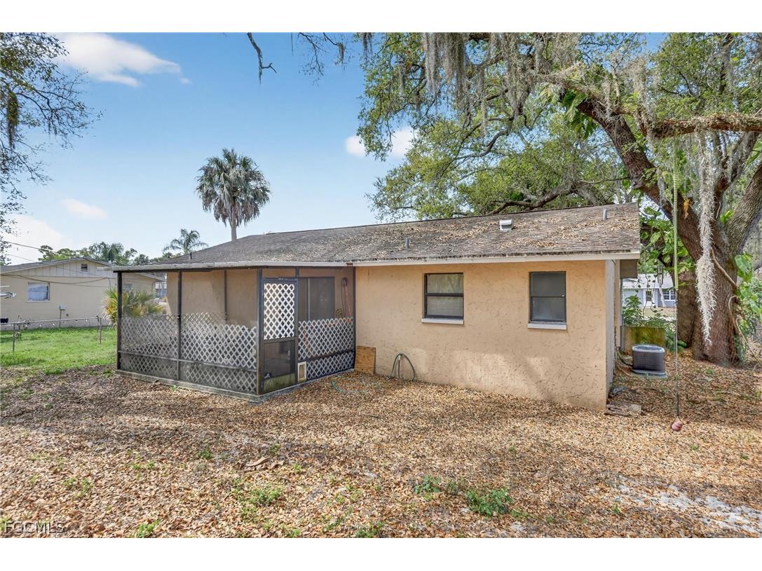 1938 Flamingo Drive North Fort Myers FL 33917 2026012329 image29