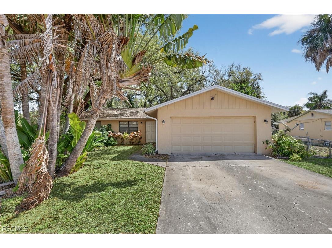 1938 Flamingo Drive North Fort Myers FL 33917 2026012329 image3