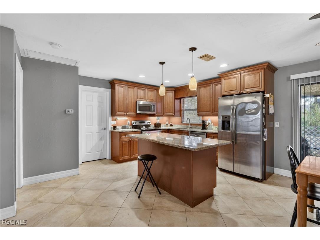 1938 Flamingo Drive North Fort Myers FL 33917 2026012329 image8