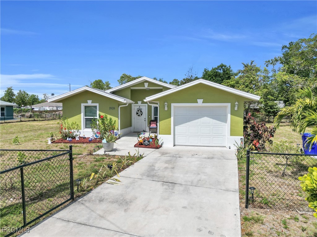 1938 Lillie Street Fort Myers FL 33916 2025010603 image2