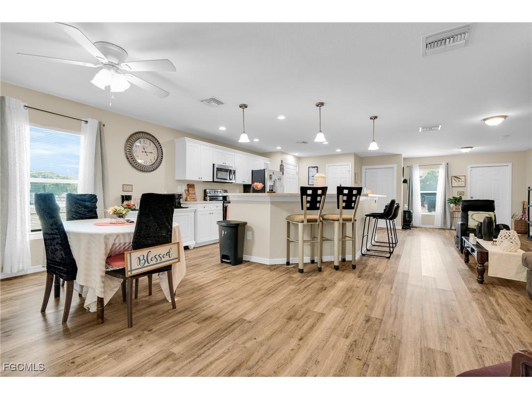 1938 Lillie Street Fort Myers FL 33916 2025010603 image20