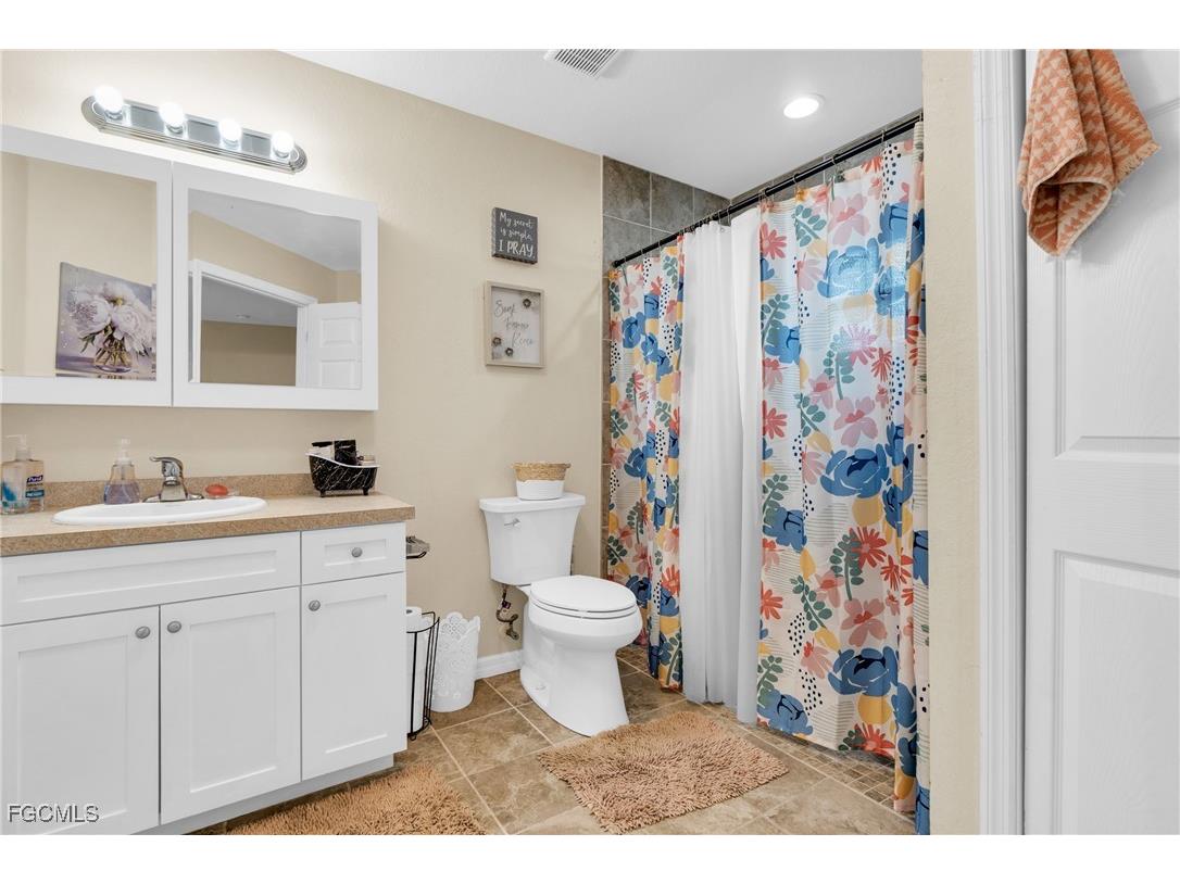 1938 Lillie Street Fort Myers FL 33916 2025010603 image23