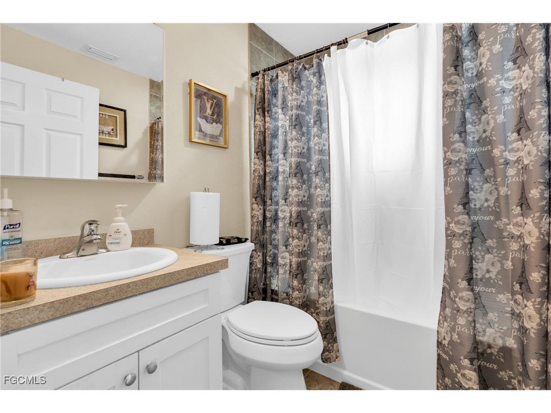 1938 Lillie Street Fort Myers FL 33916 2025010603 image28