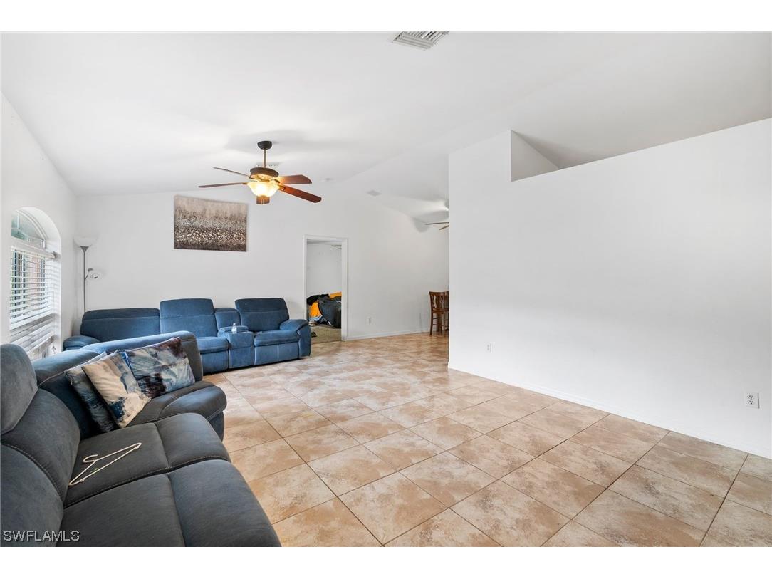 1938 Marlay Avenue Lehigh Acres FL 33972 223023906 image1