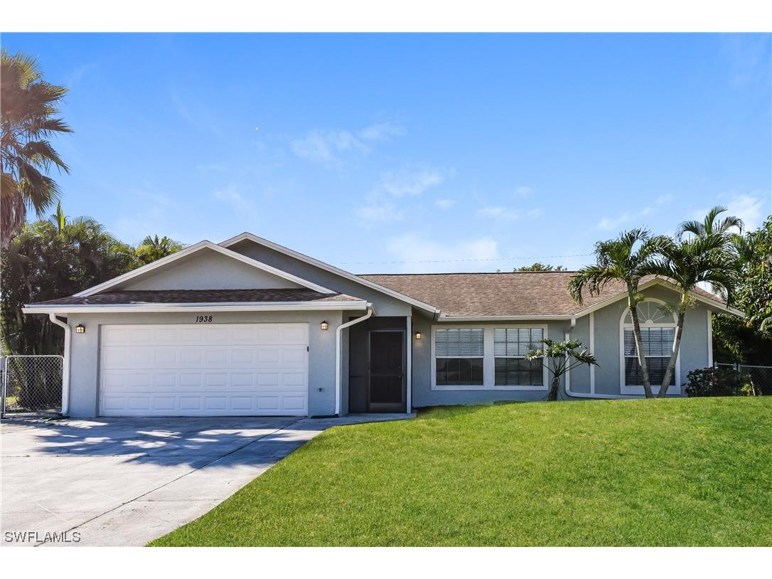 1938 NE 15th Lane Cape Coral FL 33909 223070673 image1