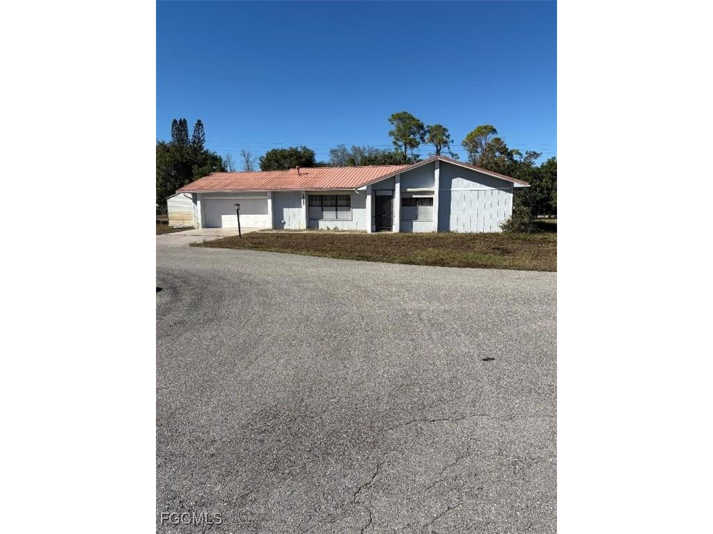 19383 Orchidtree Court Lehigh Acres FL 33936 2026003370 image1