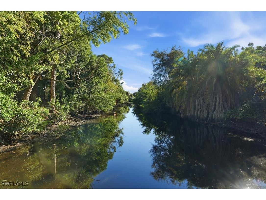 1939 Flamingo Drive North Fort Myers FL 33917 226001768 image3