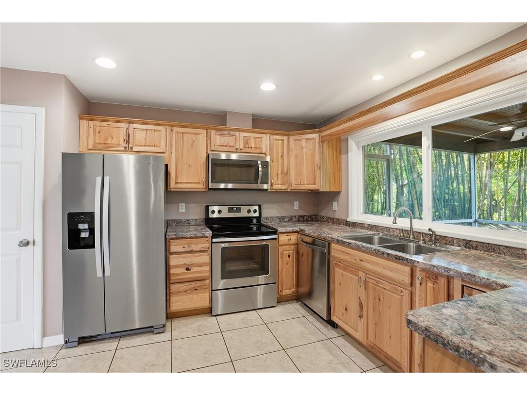 1939 Flamingo Drive North Fort Myers FL 33917 226001768 image9