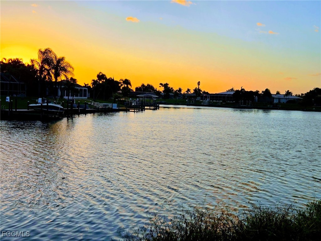 1939 SE 10th Avenue Cape Coral FL 33990 2025013842 image2