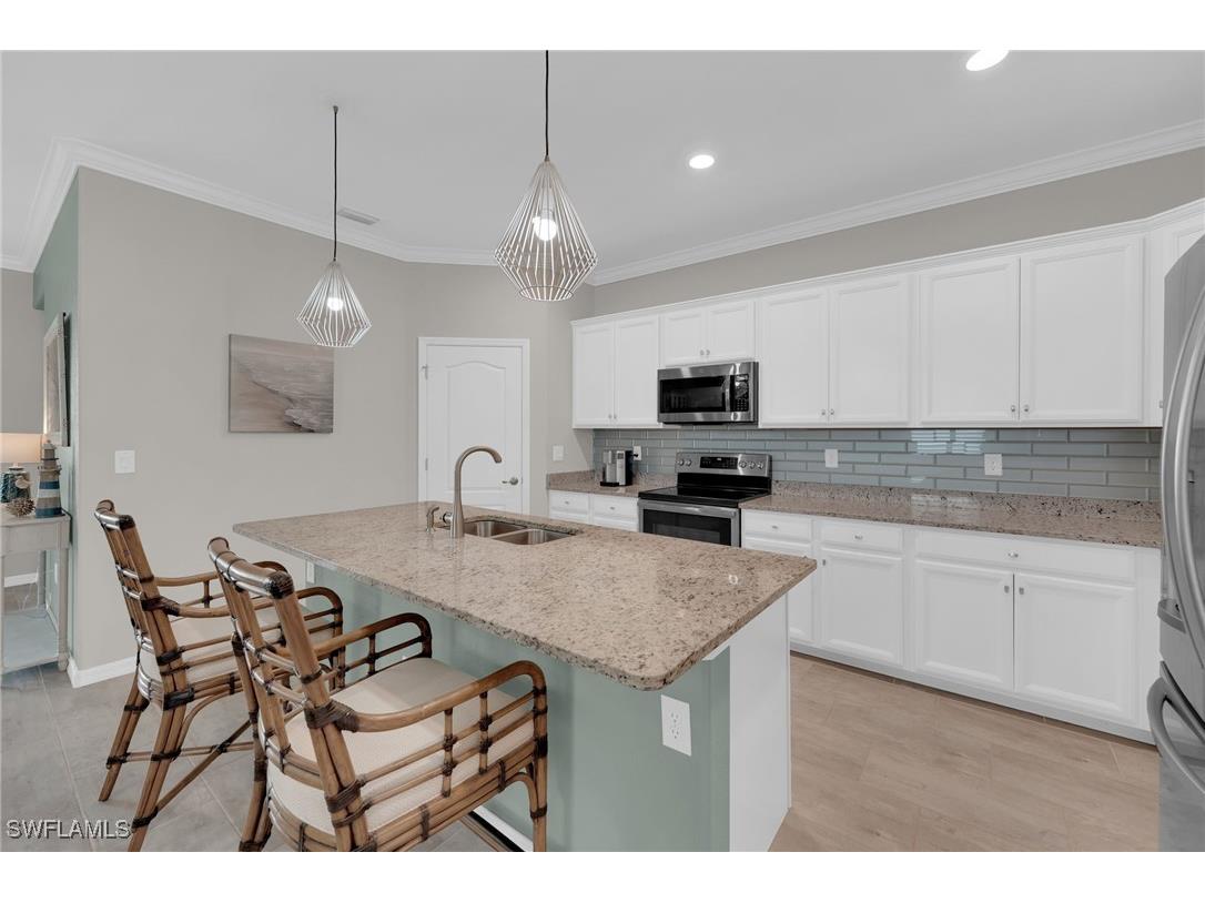 19396 Elston Way Estero FL 33928 225074307 image6