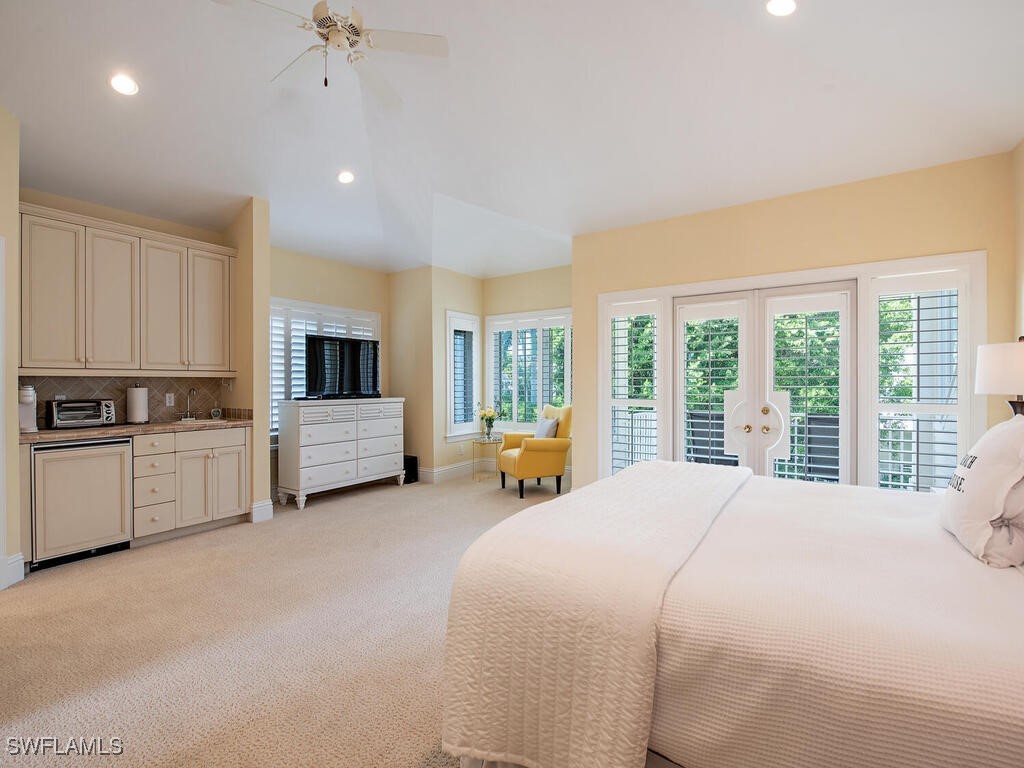 194 4th Avenue N Naples FL 34102 225072541 image27