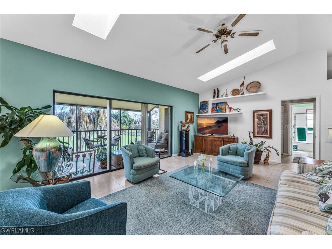 194 Albi Road #202 Naples FL 34112 223095457 image1