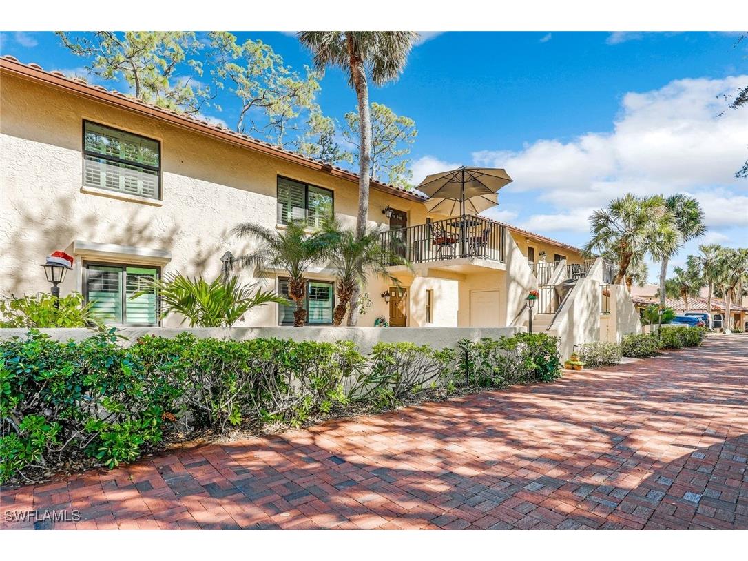 194 Albi Road #8 Naples FL 34112 225079504 image17