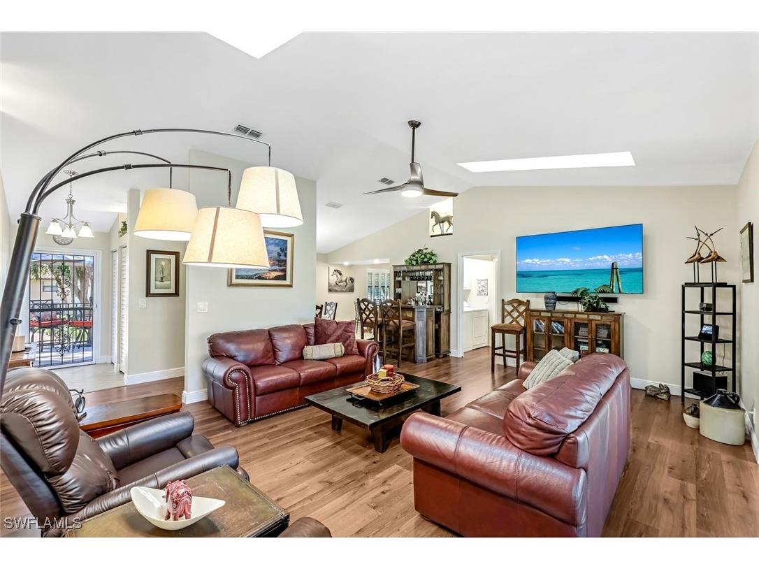 194 Albi Road #8 Naples FL 34112 225079504 image2