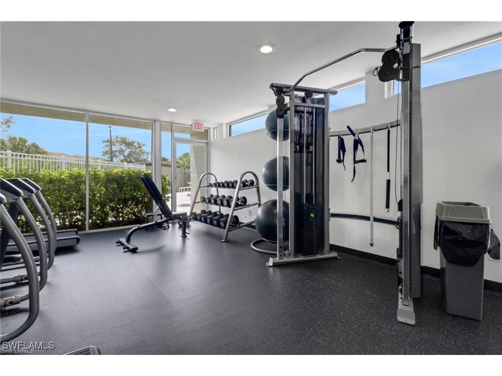 194 Santa Clara Drive #12 Naples FL 34104 225074080 image34