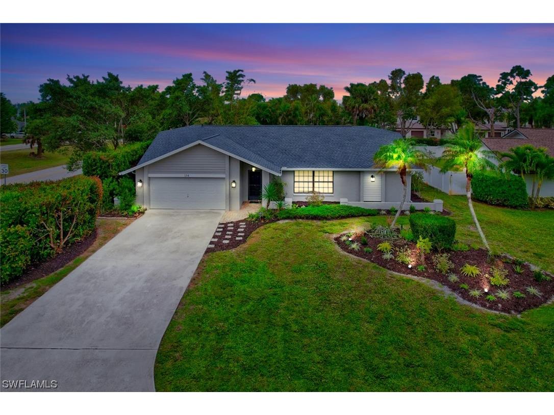 194 Wickliffe Drive Naples FL 34110 224015668 image1