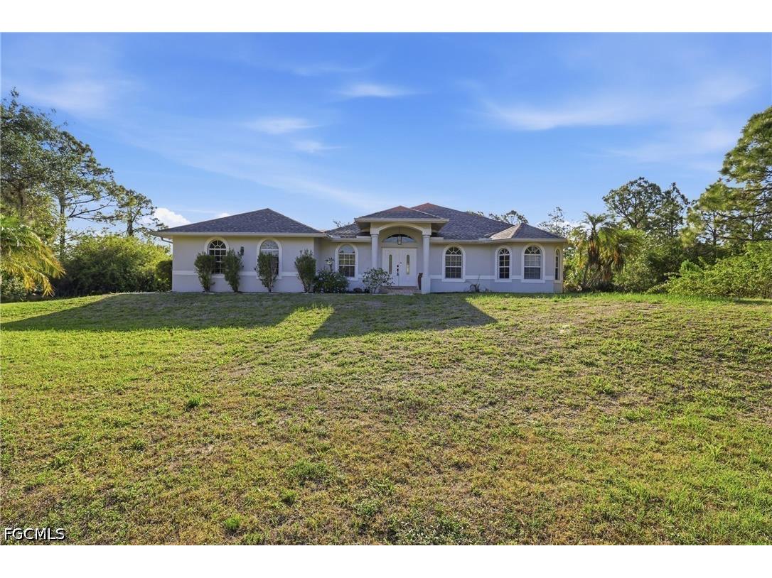 1940 Desoto Boulevard N Naples FL 34120 2026023165 image2