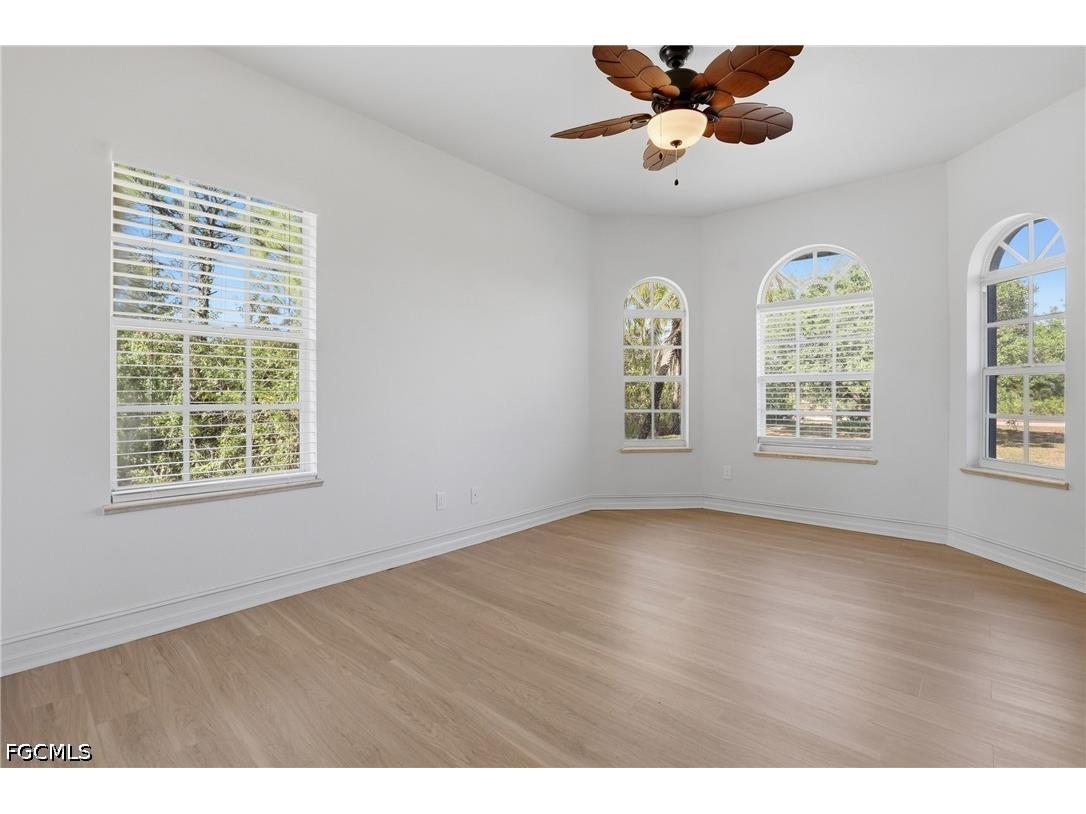 1940 Desoto Boulevard N Naples FL 34120 2026023165 image31