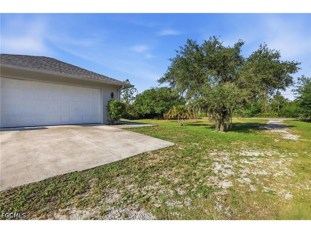 1940 Desoto Boulevard N Naples FL 34120 2026023165 image33