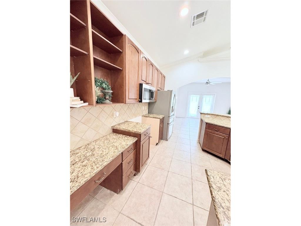 1940 Desoto Boulevard N Naples FL 34120 225065913 image12