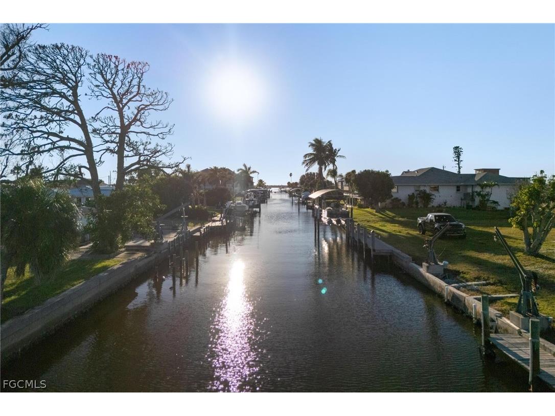 1940 Pennsylvania Avenue Englewood FL 34224 2026013975 image45