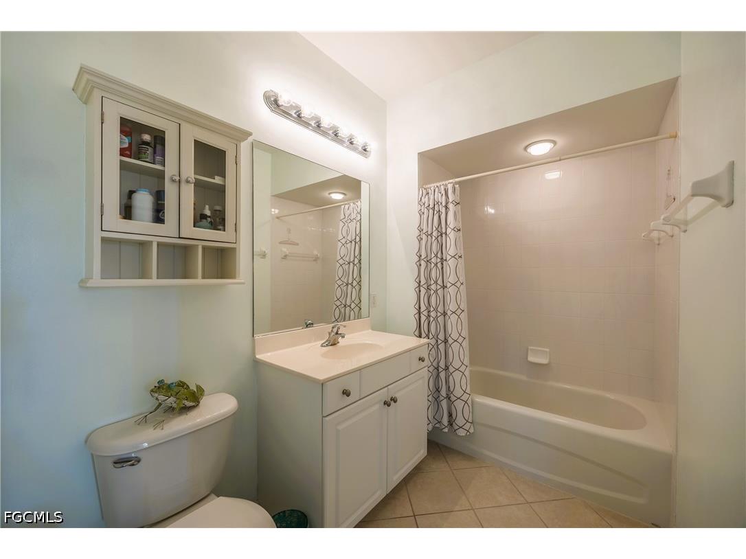 19400 Cromwell Court #201 Fort Myers FL 33912 2026005527 image11