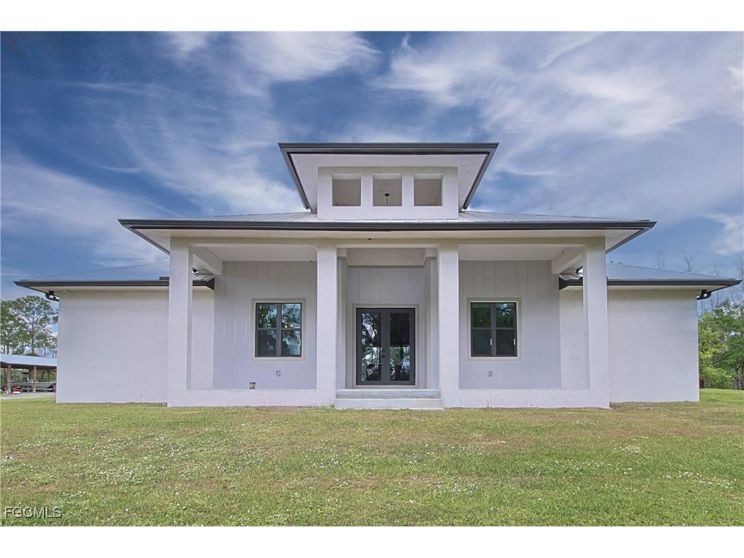 19401 Witts End Alva FL 33920 2025009615 image10