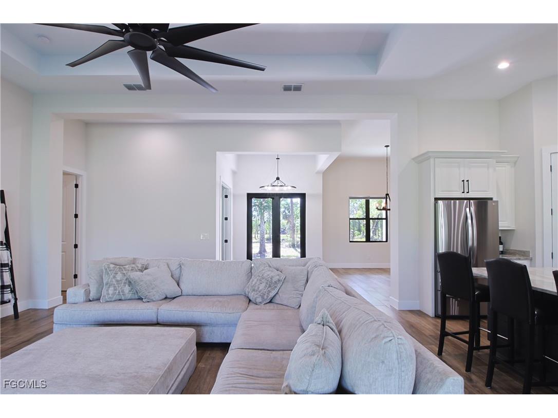 19401 Witts End Alva FL 33920 2025009615 image15