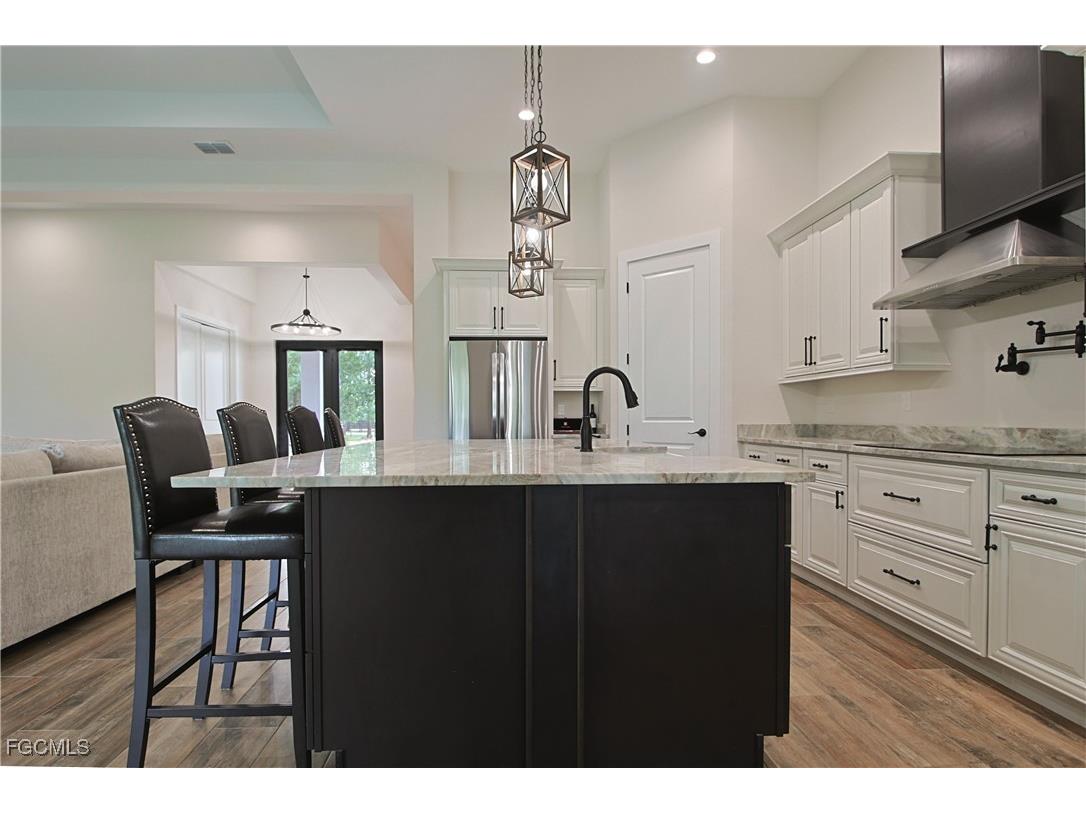 19401 Witts End Alva FL 33920 2025009615 image19