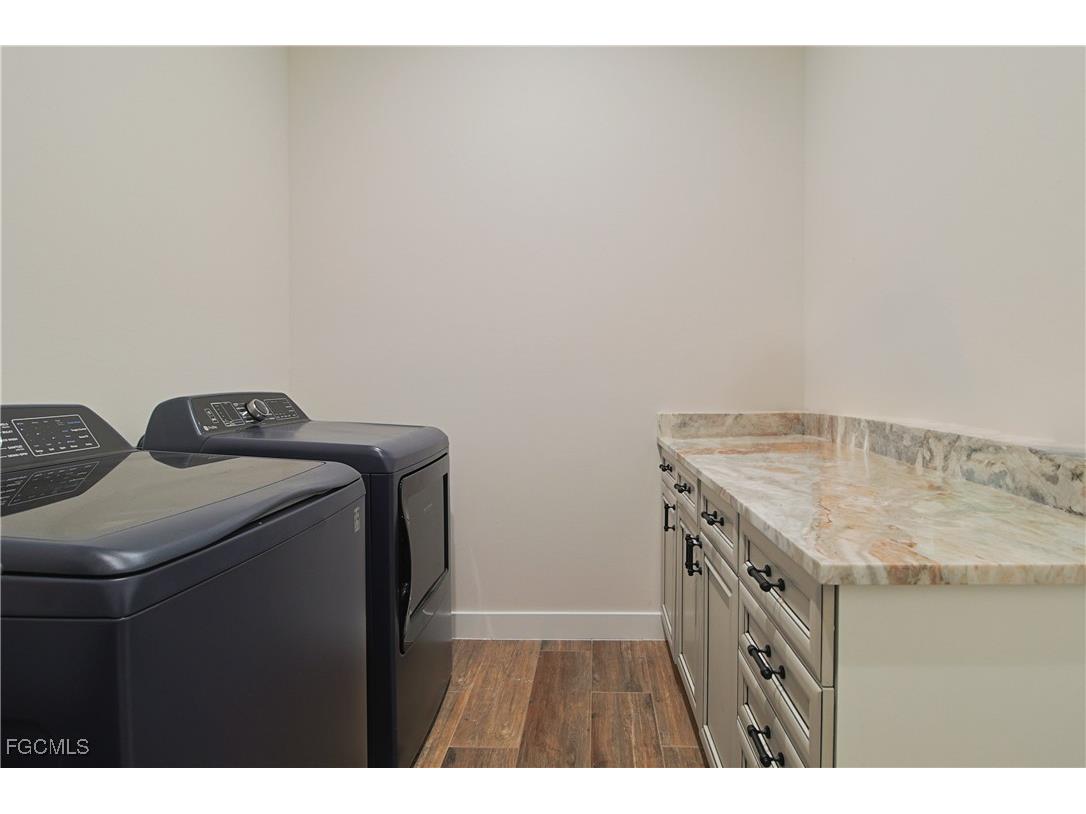 19401 Witts End Alva FL 33920 2025009615 image25