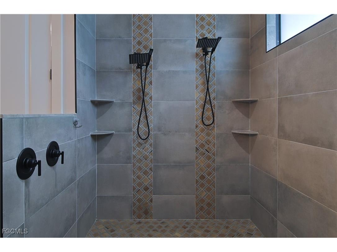 19401 Witts End Alva FL 33920 2025009615 image33