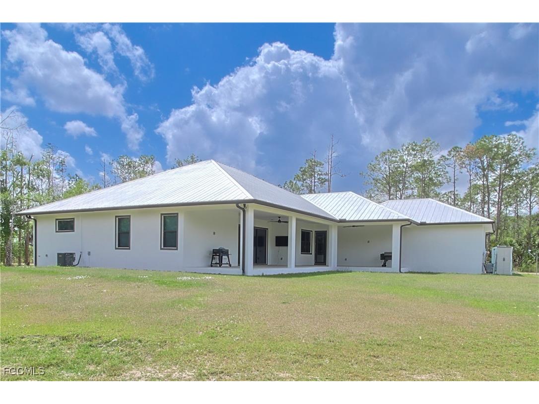 19401 Witts End Alva FL 33920 2025009615 image46