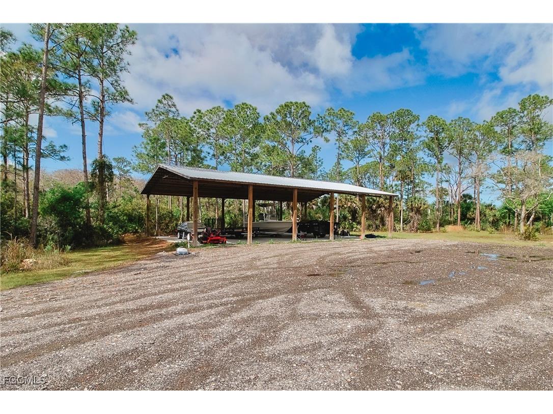 19401 Witts End Alva FL 33920 2025009615 image8