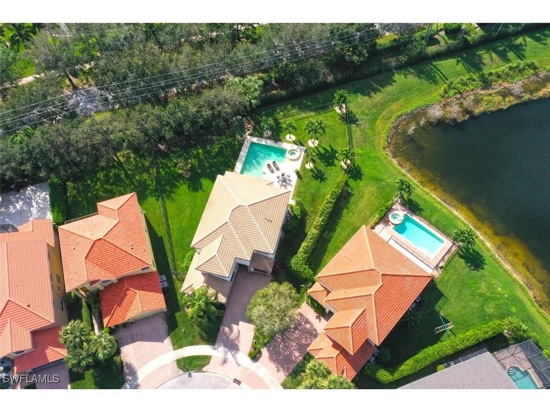 1941 Isla De Palma Circle Naples FL 34119 224089206 image1