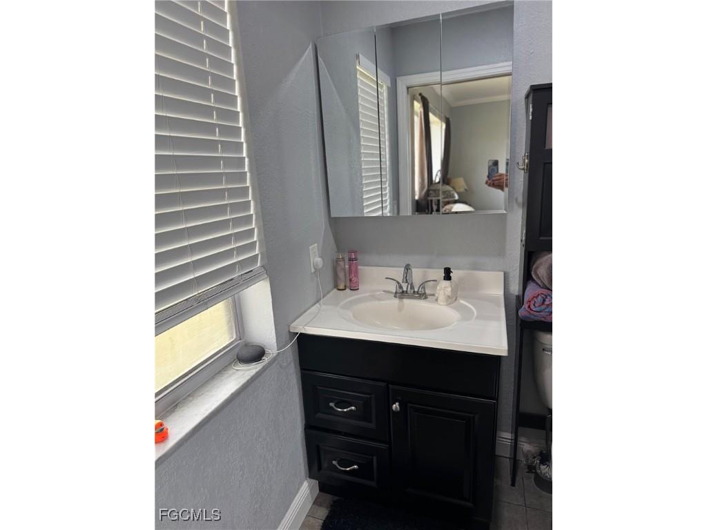 1941 NE 14th Street Cape Coral FL 33909 2025017182 image27