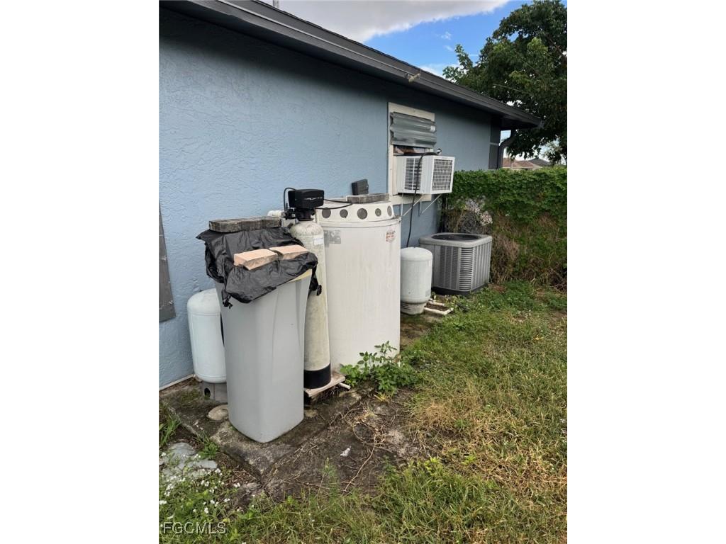 1941 NE 14th Street Cape Coral FL 33909 2025017182 image42