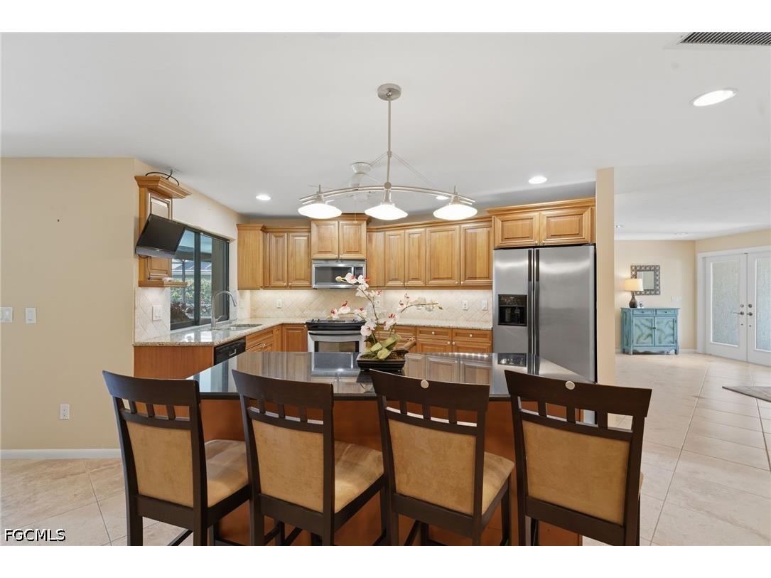 1941 Princess Court Naples FL 34110 2026018384 image10