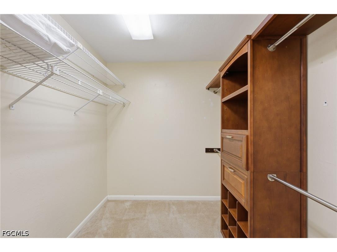 1941 Princess Court Naples FL 34110 2026018384 image20