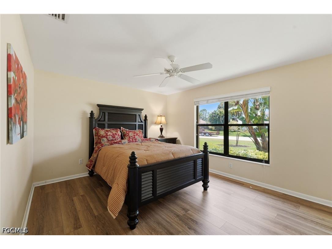 1941 Princess Court Naples FL 34110 2026018384 image22