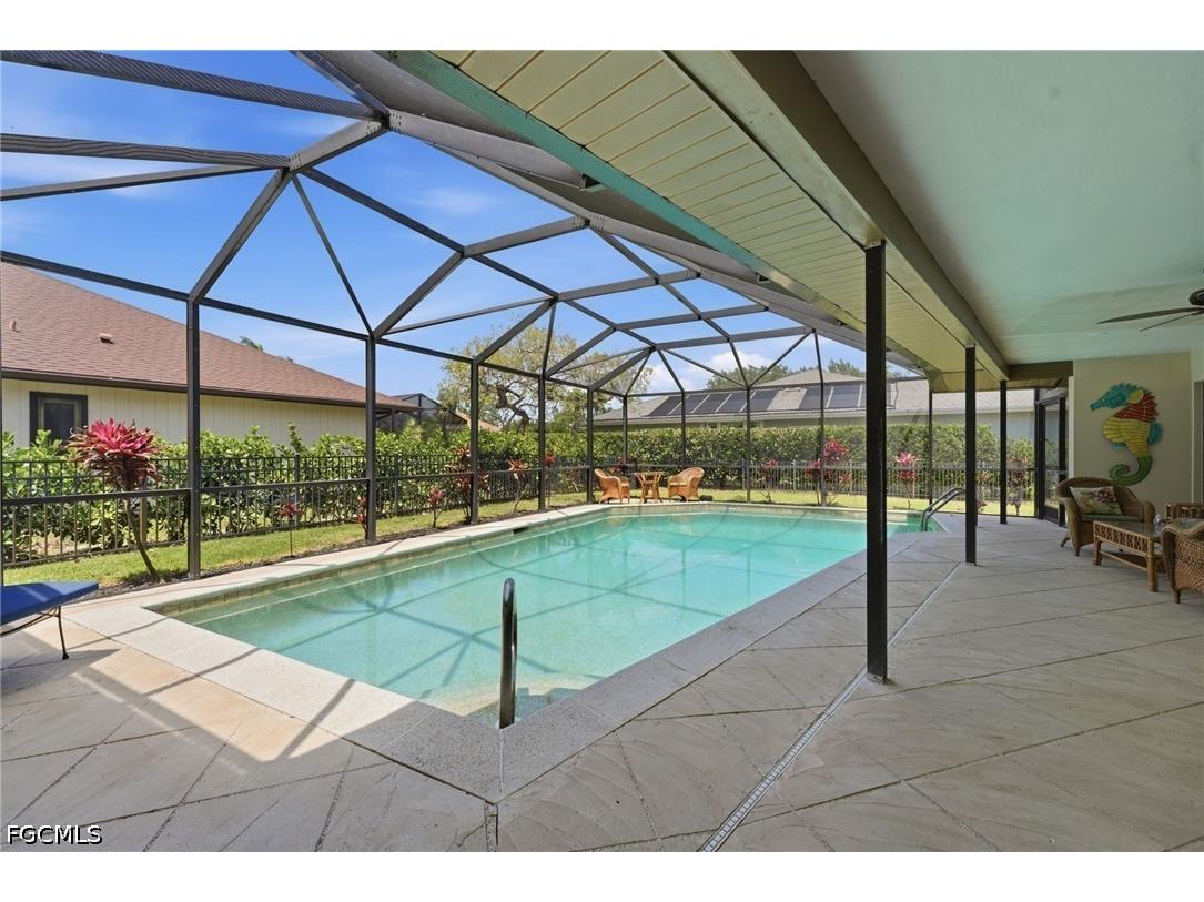 1941 Princess Court Naples FL 34110 2026018384 image31