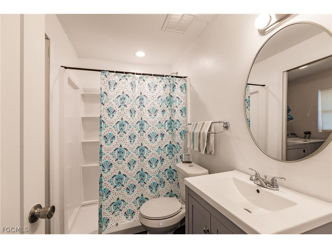 1942 Roseate Lane Sanibel FL 33957 2026012284 image24