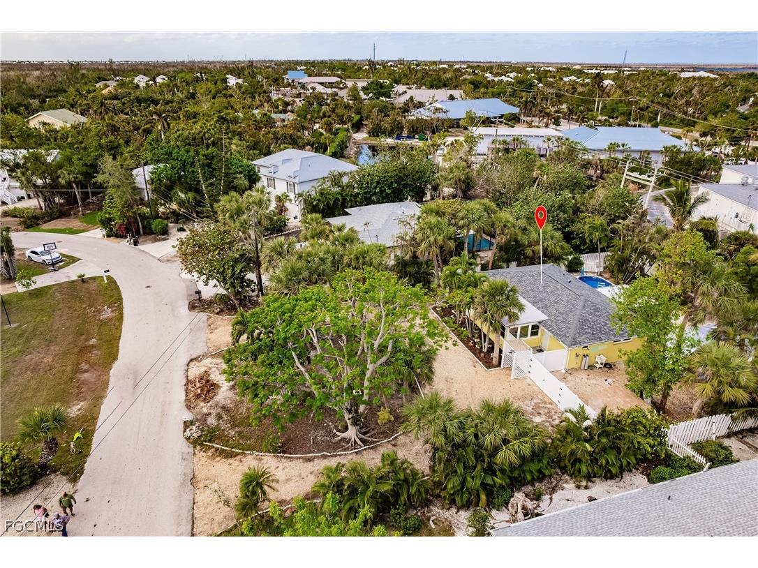 1942 Roseate Lane Sanibel FL 33957 2026012284 image32