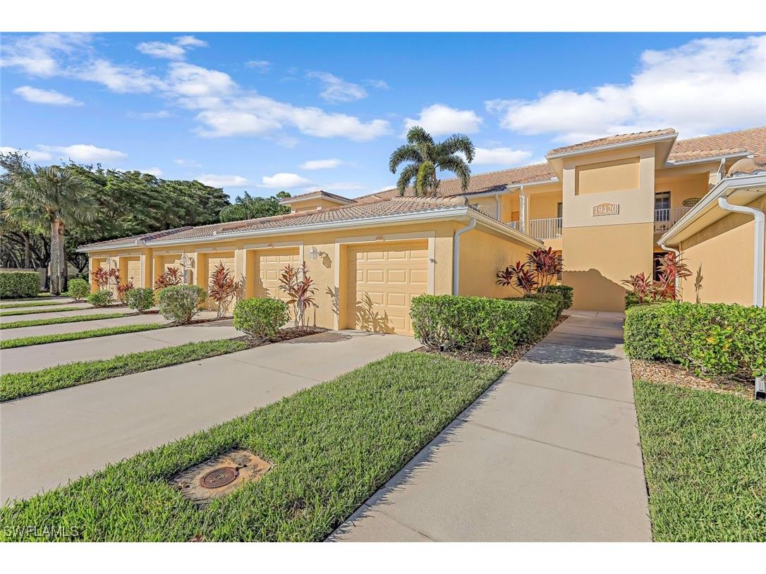 19420 Cromwell Court #201 Fort Myers FL 33912 223076079 image1