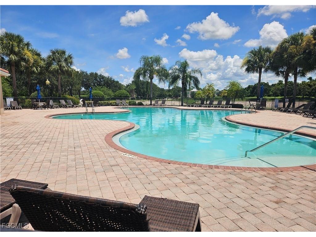 19420 Mossy Ledge Terrace Lehigh Acres FL 33936 2026006158 image10