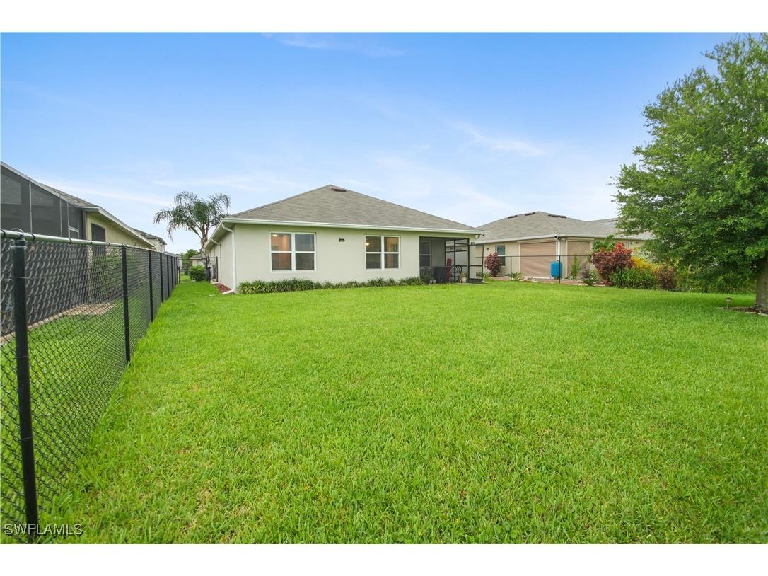19420 Mossy Ledge Terrace Lehigh Acres FL 33936 225056167 image10