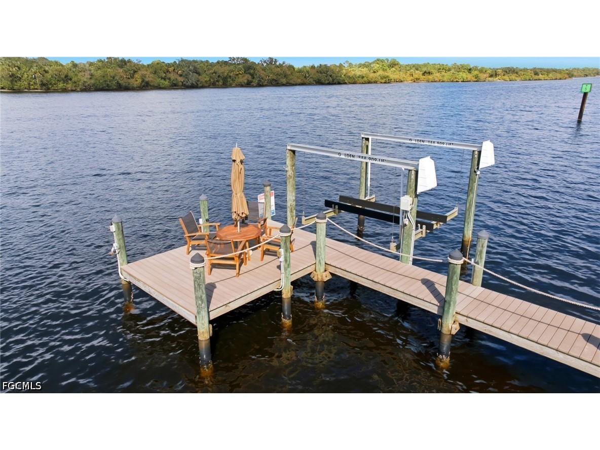 1943 Bahama Avenue Fort Myers FL 33905 2026026335 image10