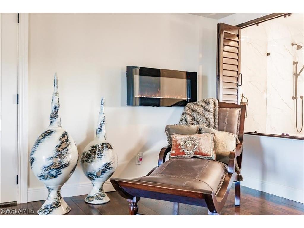 1943 Bahama Avenue Fort Myers FL 33905 224052390 image18