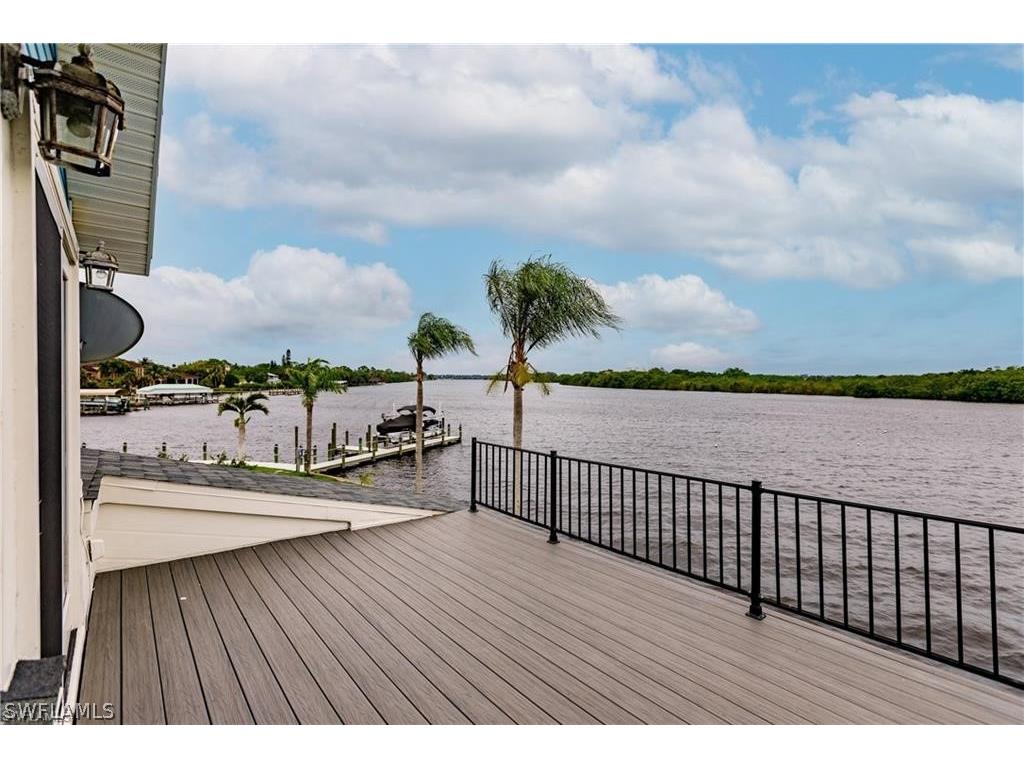 1943 Bahama Avenue Fort Myers FL 33905 224052390 image22